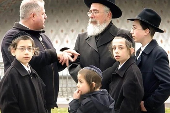 Trí tuệ dạy con đỉnh cao của người Do Thái nằm ở 3 