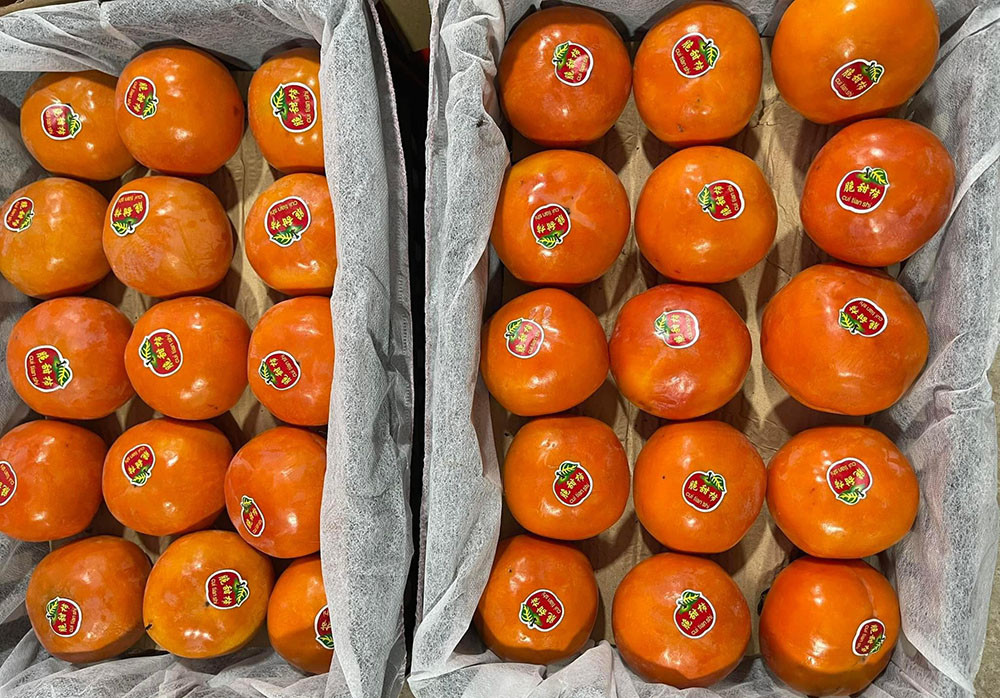 ‘Bóc giá’ trái cây Trung Quốc tại chợ đầu mối-6