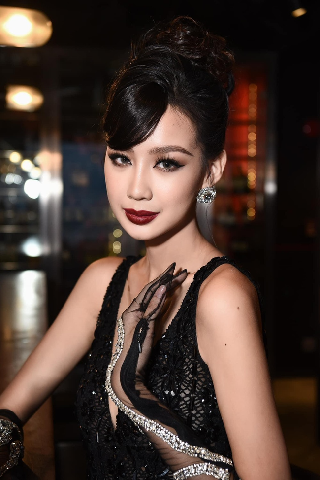Những bộ cánh kém xinh của dàn Hoa hậu Việt thời gian qua-9