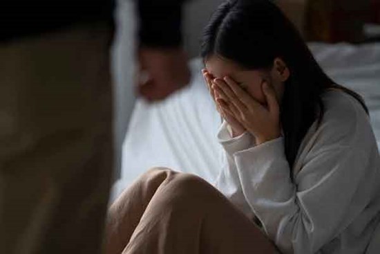 Mới cưới một tháng, tôi đã muốn ly hôn vì yêu cầu vô lý của chồng