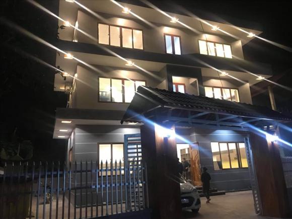 Sau biệt thự khủng tại quê nhà, tiền đạo Hà Đức Chinh tiếp tục tậu xế hộp mới tiền tỷ-5