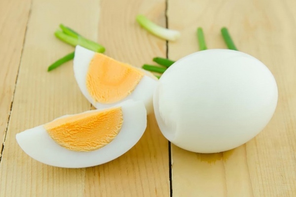 Nhiều người kiêng trứng khi bị sốt xuất huyết, điều này có đúng không?-2