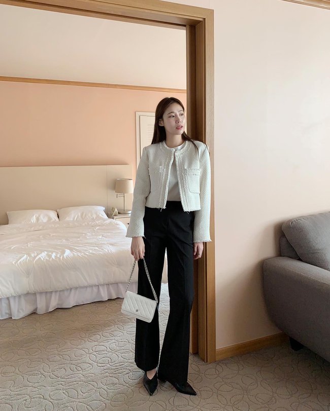 Xu hướng diện áo khoác lửng để tôn dáng-7