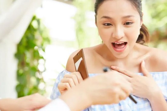 Bất ngờ khi được anh trai cho 3 tỷ tiền bán đất