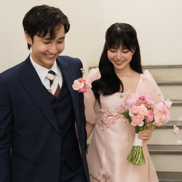 Hot girl Mẫn Tiên khoe giấy đăng ký kết hôn, chính thức trở thành vợ hợp pháp của ca sĩ Key-4