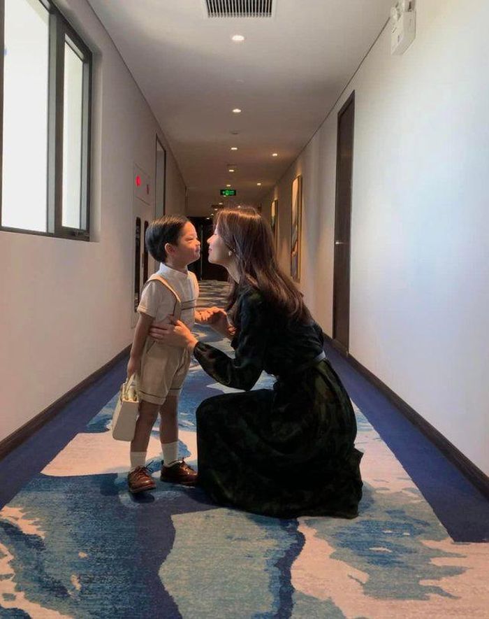 Cuộc sống của gia đình Hoa hậu Đặng Thu Thảo và những khoảnh khắc hạnh phúc đẹp nao lòng-10