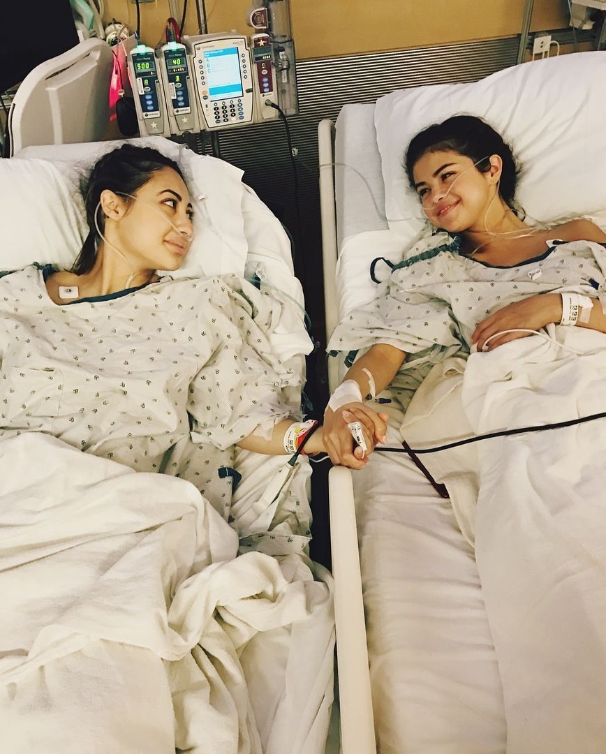 Selena Gomez và Francia Raisa: Tình bạn 15 năm tựa cổ tích, hiến thận cứu giúp lúc bệnh tật, ai dè đầy drama đằng sau-10