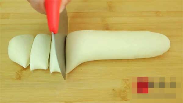 Mách chị em cách làm bánh củ cải thơm ngon, đầy đủ dinh dưỡng, ăn mùa này quá hợp-4