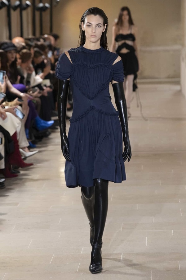 Mốt đeo găng tay chiếm lĩnh thảm đỏ-11