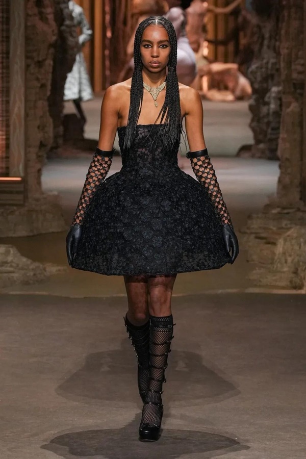 Mốt đeo găng tay chiếm lĩnh thảm đỏ-13