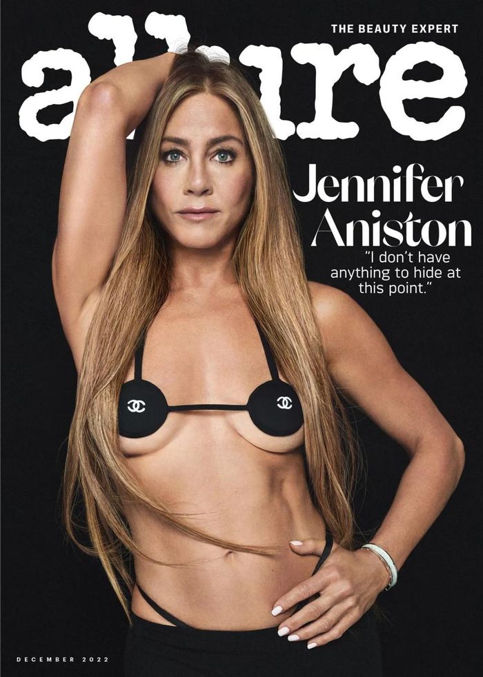 Jennifer Aniston nổi đóa vì tin bị Brad Pitt bỏ vì không chịu đẻ con-2