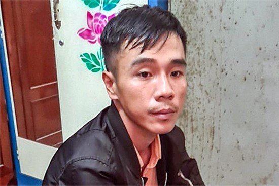 Nghi phạm giết vợ ở Bình Thuận ra đầu thú