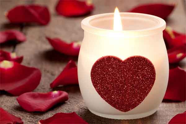 Chồng tài xế mỗi tháng chỉ về nhà hai lần, vợ cô đơn phải lòng trai trẻ-1