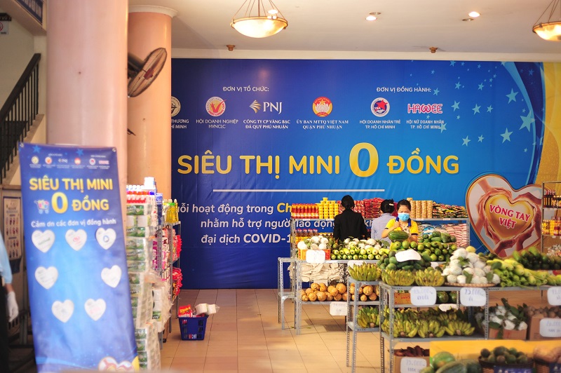 PNJ dẫn đầu ‘Nơi làm việc tốt nhất Việt Nam’ ngành bán lẻ-5
