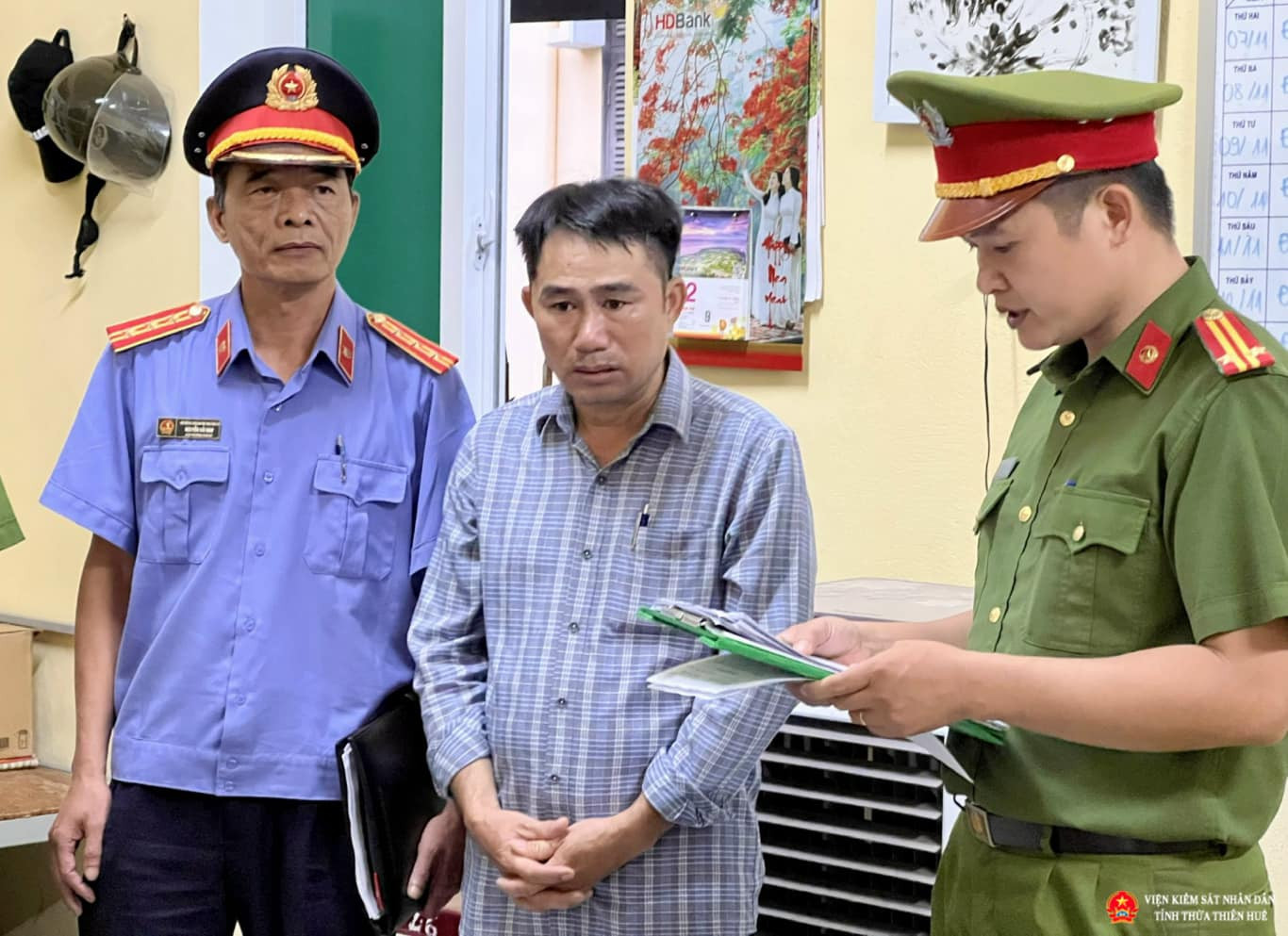 Mua vật trừ tà, người phụ nữ ở TT-Huế mất hàng tỷ đồng-1