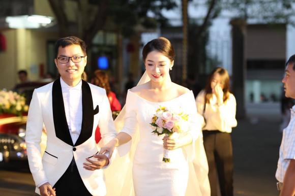 BTV thời sự trẻ nhất VTV lên chức mẹ sau 3 năm kết hôn-1