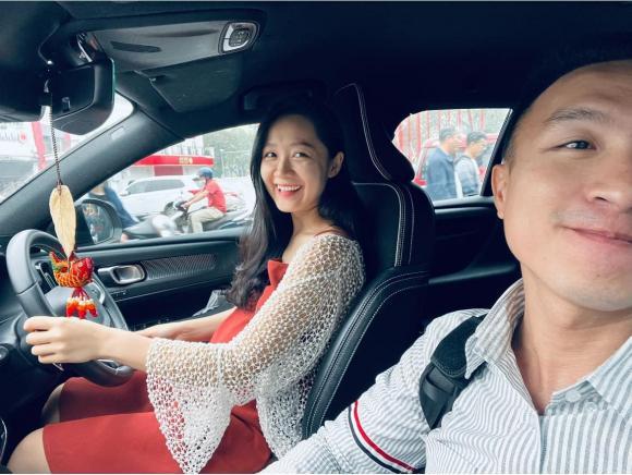 BTV thời sự trẻ nhất VTV lên chức mẹ sau 3 năm kết hôn-3