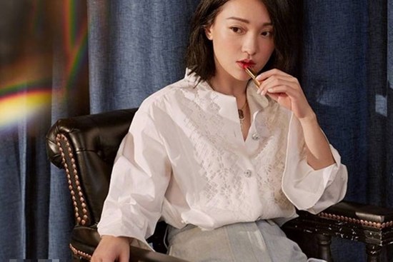 Những mối quan hệ khác giới, ngoài tiền bạc, điều gì có thể khiến phụ nữ trung niên ấn tượng nhất?
