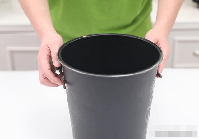 Đừng vứt đũa cũ đi, chỉ cần sửa sang lại và đặt trong phòng bếp&nbsp;là tiết kiệm hàng triệu một năm, siêu dễ sử dụng-6