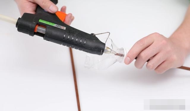 Đừng vứt đũa cũ đi, chỉ cần sửa sang lại và đặt trong phòng bếp&nbsp;là tiết kiệm hàng triệu một năm, siêu dễ sử dụng-19