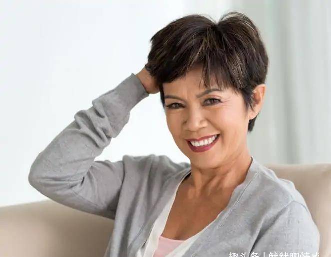 Phụ nữ trung niên muốn sống thoải mái cần phải buông bỏ 3 cảm xúc này, loại thứ 2 thật không dễ dàng-4