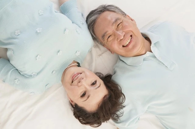 Đàn ông trung niên đi kiếm vợ, chỉ dùng chiêu thức cổ lỗ sĩ nhưng nhiều lần thành công, hóa ra vì đã bắt được điểm yếu của đàn bà-1