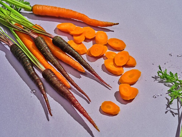 10 loại rau quen thuộc mà có thể bạn chưa biết ăn sống hay nấu chín tốt cho sức khỏe hơn-4