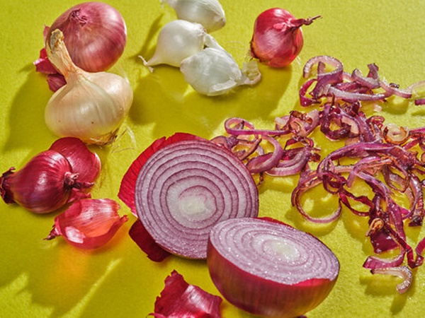 10 loại rau quen thuộc mà có thể bạn chưa biết ăn sống hay nấu chín tốt cho sức khỏe hơn-5