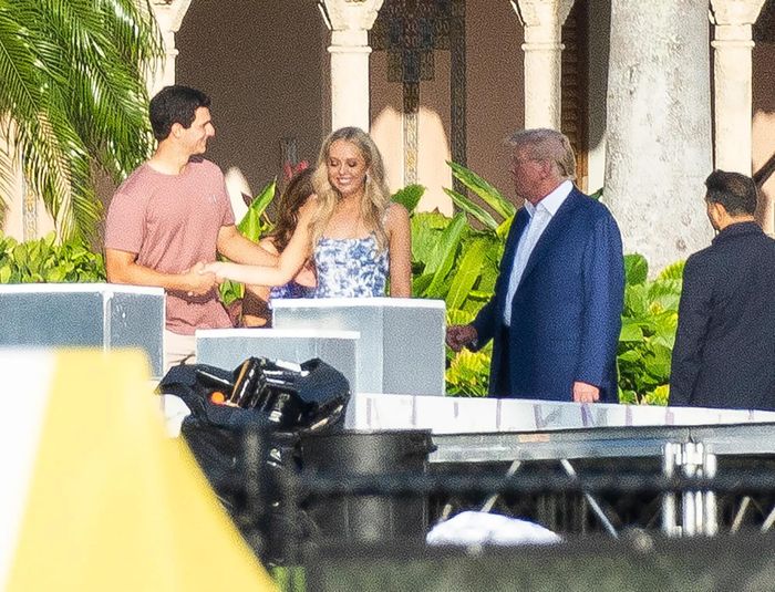 Donald Trump dắt tay con gái út vào lễ đường-3