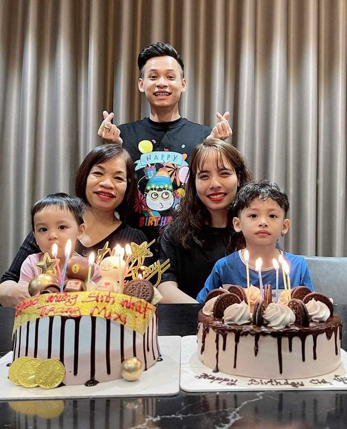 Vợ chồng Độ Mixi dạy con xin lỗi đồ vật khi va chạm khiến mọi người bất ngờ-2