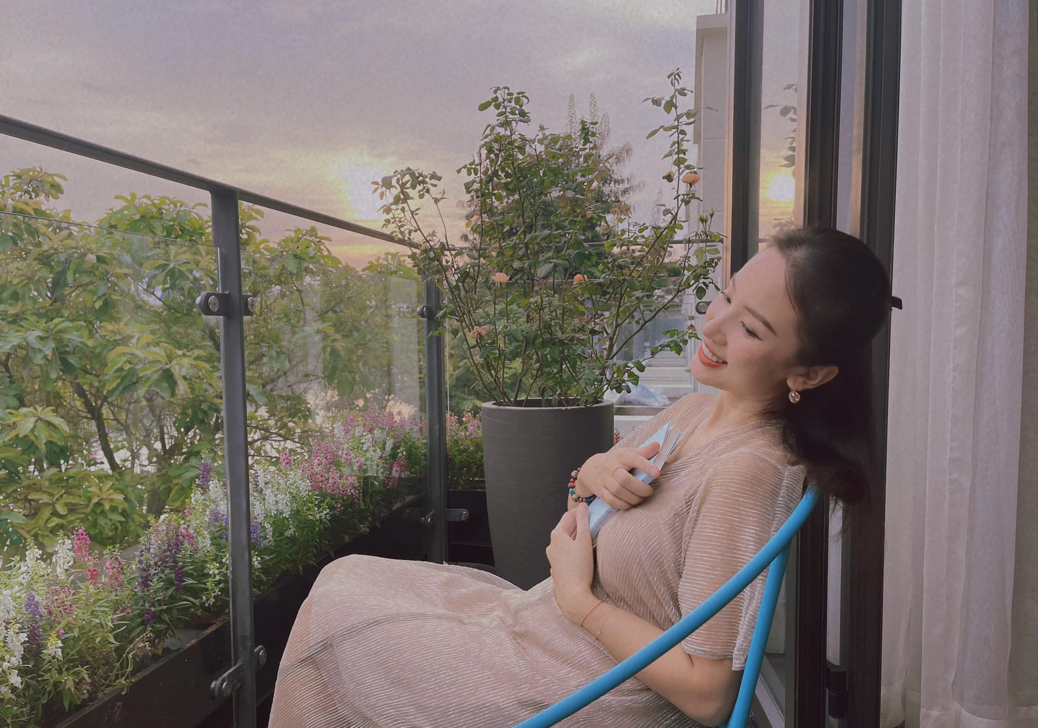 Ngắm chốn đi về của 2 mỹ nhân đình đám đóng Nhật ký Vàng Anh-27