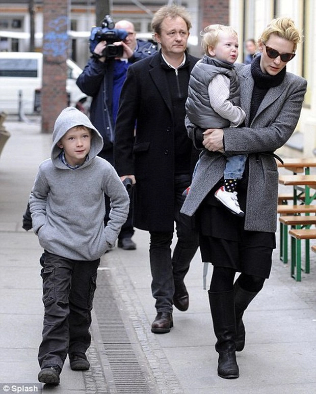 Nữ diễn viên đạt giải Oscar tiết lộ 3 phương pháp uốn nắn con nên người-3