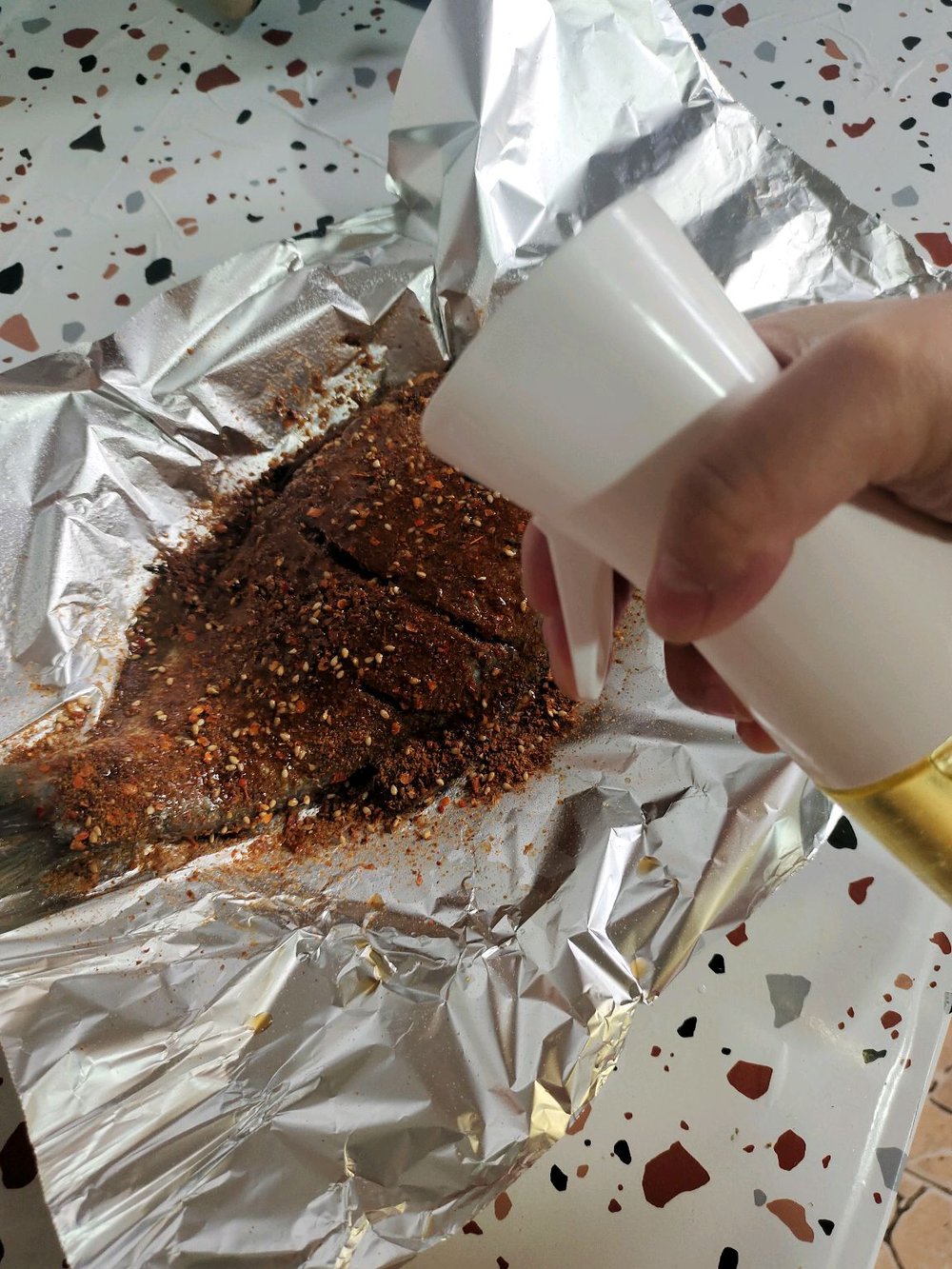 Bữa tối có cá nướng BBQ nóng hổi thơm nức thì còn gì bằng!-3