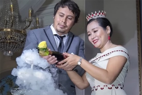 Cô dâu Việt kể sự cố trên đất Mỹ khiến mẹ chồng hốt hoảng