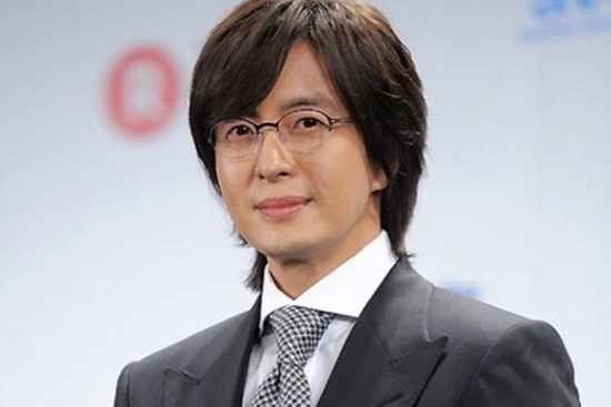 Báo Hàn đưa tin 'ông hoàng' Bae Yong Joon giải nghệ