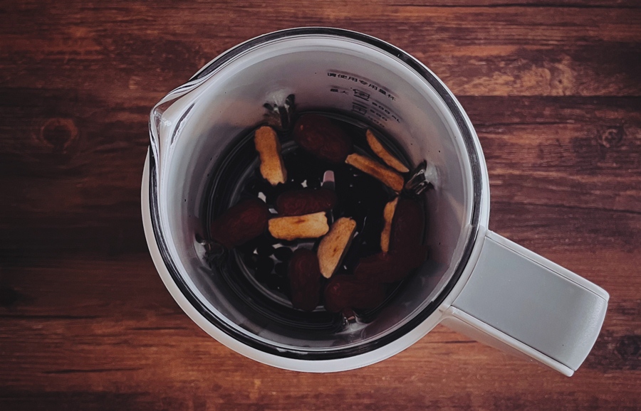 Sữa đậu đen nóng hổi giúp làm đẹp da-3