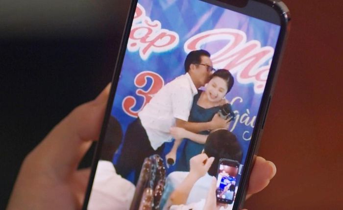 Tình huống kém duyên của phim Thông gia ngõ hẹp-1