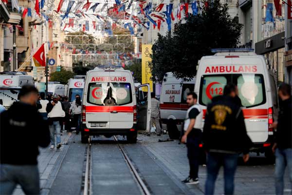 Nổ kinh hoàng ở phố đi bộ Istanbul, hơn 80 người thương vong-1