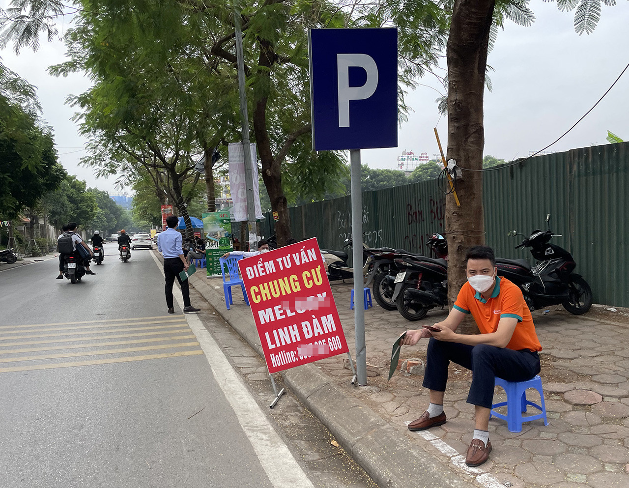 Ra vỉa hè bán nhà-1