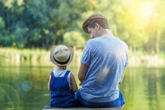 Đừng để trẻ tự ti vì cha mẹ, 5 phương pháp giáo dục này sẽ giúp trẻ tự tin và xuất sắc