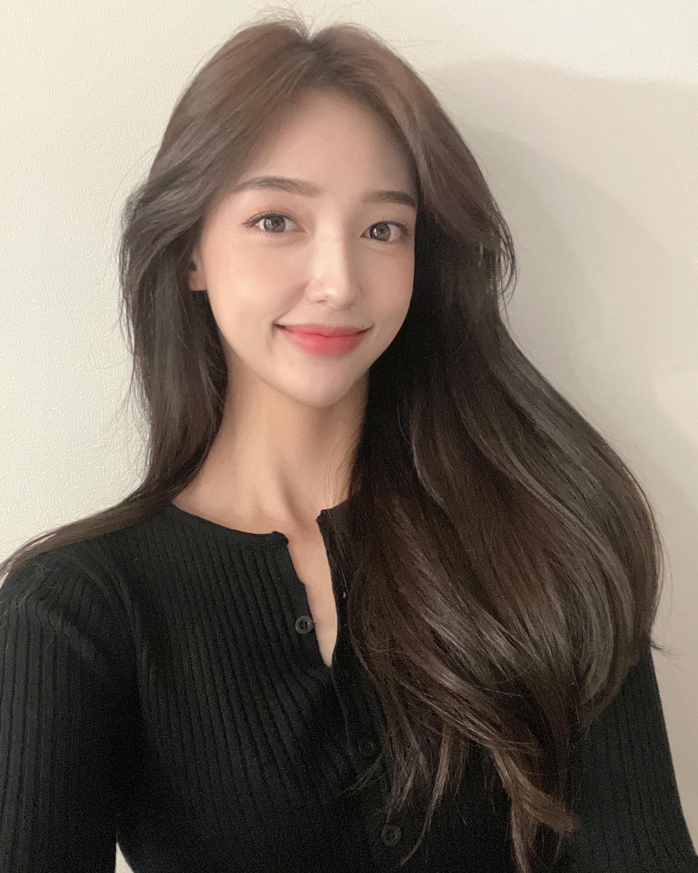 7 tips gội đầu đúng cách để tóc mềm mượt, hạn chế gãy rụng-3