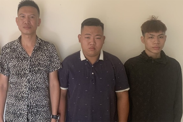 Người phụ nữ bị chém ở khu chợ tại Hưng Yên-1