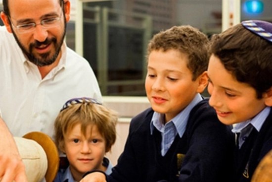 Cách người Do Thái nuôi dạy trẻ thông minh vượt trội