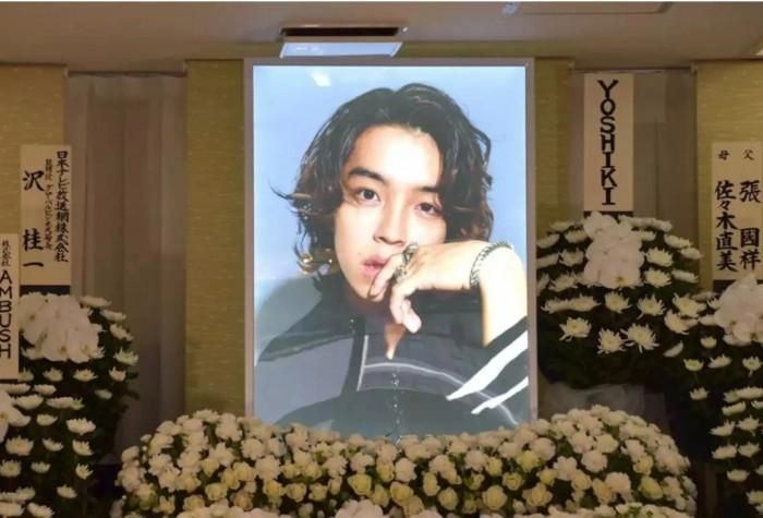 Ca sĩ 19 tuổi qua đời vì tai nạn giao thông, xót xa lời chia sẻ của mẹ ruột-1