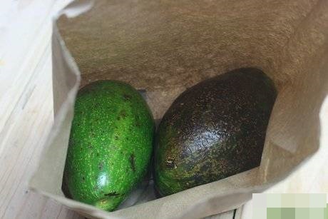 Vắt một ít chanh lên quả bơ, mẹo hay tuyệt vời chỉ những người sành sỏi mới biết-1