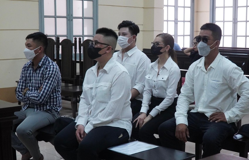 Toà án Quận 1 đang xét xử vụ Trang Nemo và các nhân viên gây rối-1