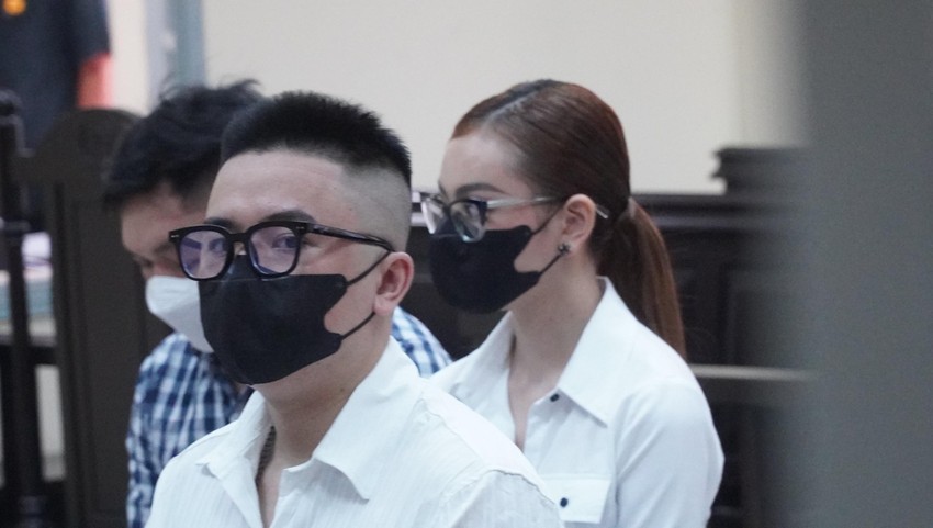 Toà án Quận 1 đang xét xử vụ Trang Nemo và các nhân viên gây rối-2