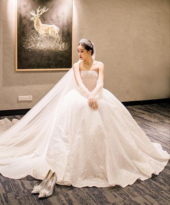 Chồng MC nổi tiếng khiêu vũ cùng hoa hậu Ngân Anh trong đám cưới-9