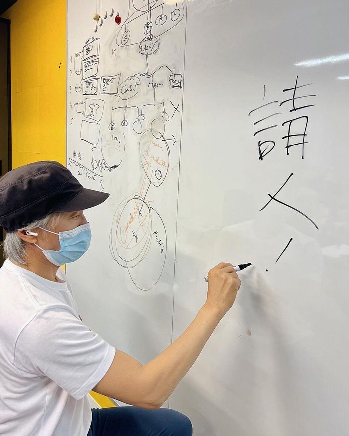 Cuộc sống hiện tại của Châu Tinh Trì ở tuổi 60-4