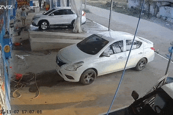 Giá tăng chóng mặt, dịch vụ rửa xe ‘hốt bạc’ dịp Tết-13